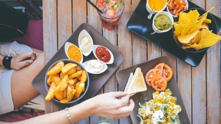 Стрес, умора... 6 причини постоянно да изпитвате глад