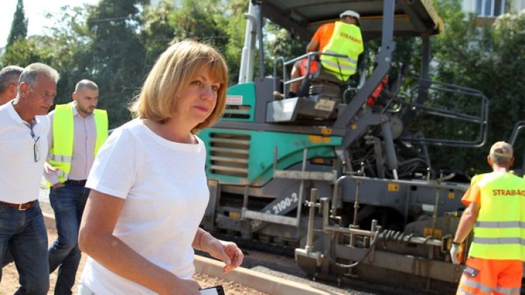 Фандъкова го измисли! Казва другата седмица дали се кандидатира
