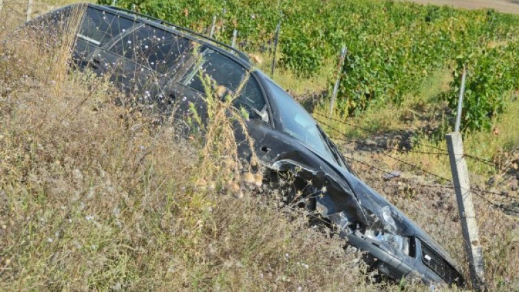 Катастрофа на АМ "Тракия" затруднява движението в посока Бургас
