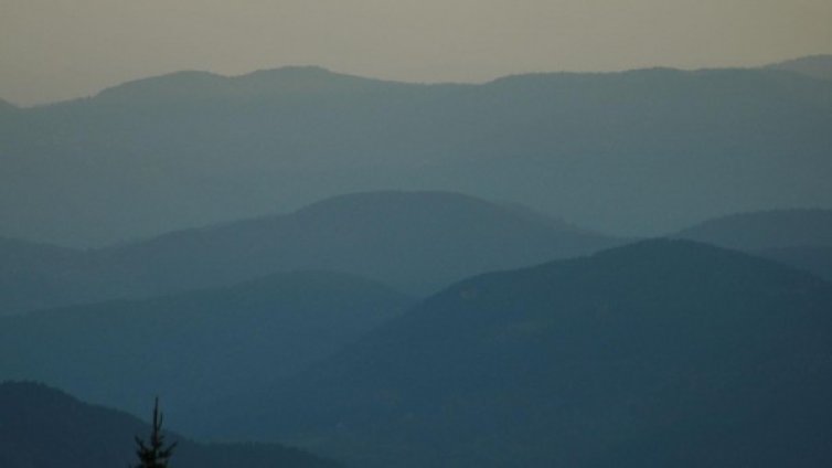 Слънчево с температури до 30&deg; ще е времето днес