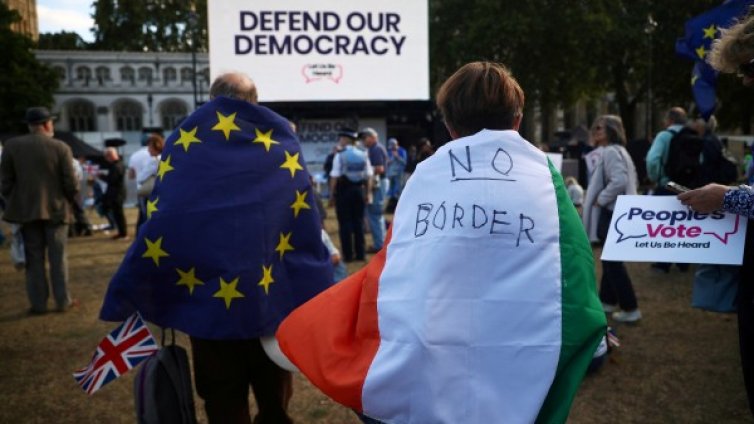 Северна Ирландия се чуди &ndash; UK или Обединена Ирландия?