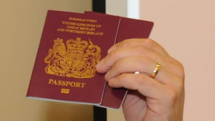 След 25 г. живот у нас: Преди арменка, сега без гражданство