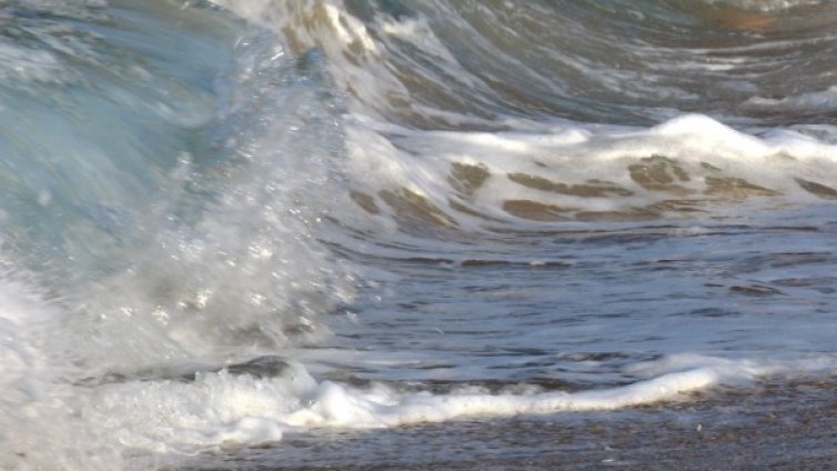 Латвиец се удави на Слънчака, докато чакал да го настанят