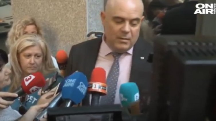 ВСС със суперлативи за качествата на Гешев 