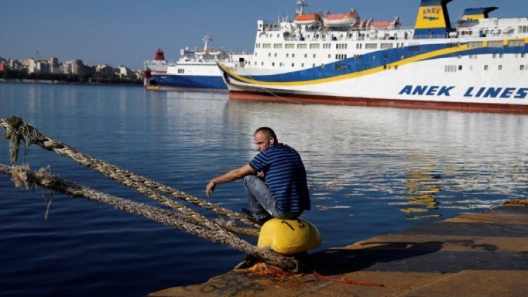 МВнР предупреждава: Стачка на морския транспорт в Гърция