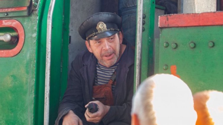 Ретро влак с парен локомотив потегли за Черепиш