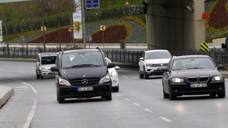 Солени глоби за пушене в автомобилите в Турция