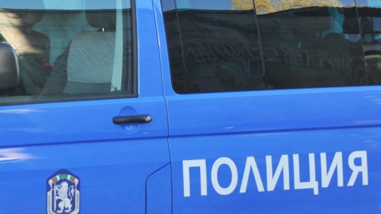 Граната се взриви в пункт за старо желязо, пострада мъж