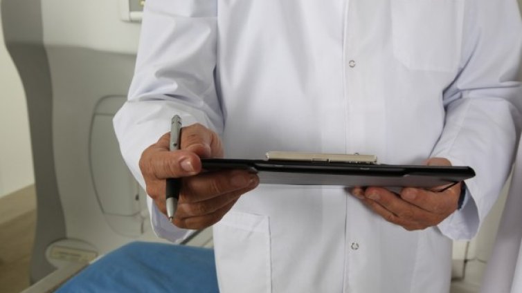 Разследват смъртта на бебето от Разград