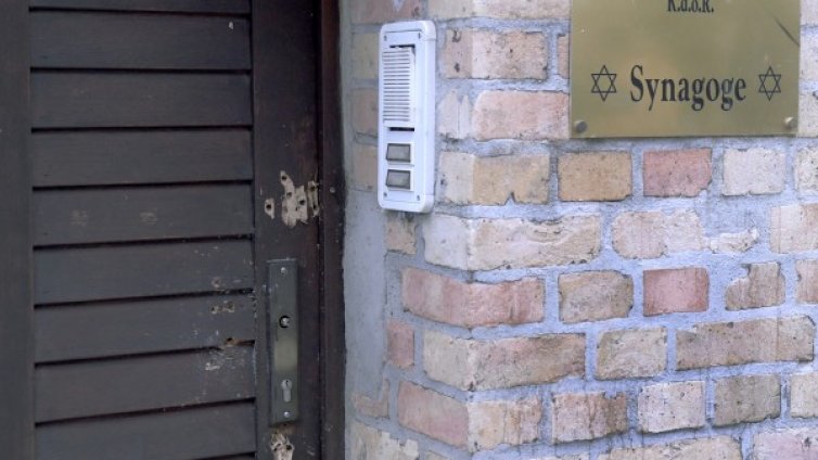 Нападателят срещу синагогата в Хале - с антисемитски манифест