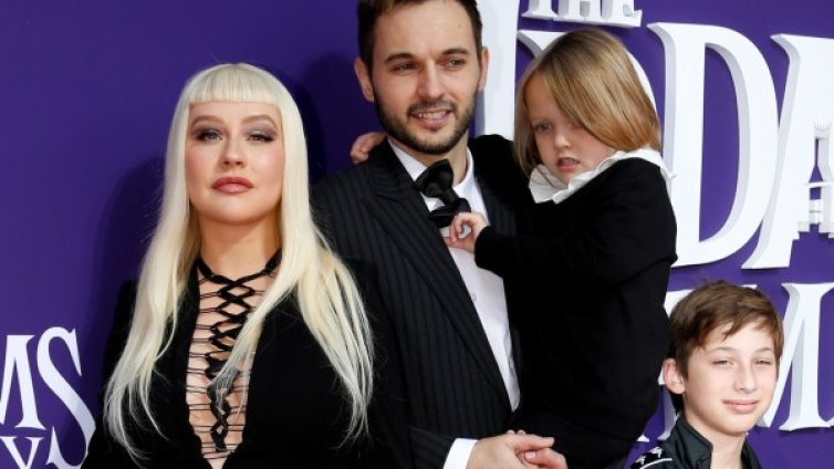 Кристина Агилера - между майчинството и кариерата