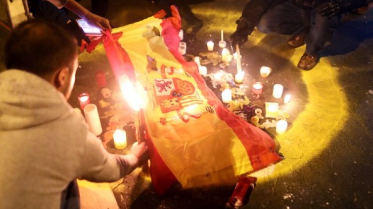 Напрежение в Каталуния: Сблъсъци с полицията в Барселона