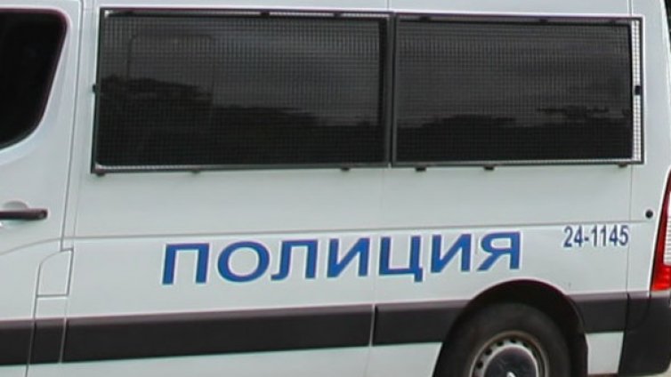 Пиян шофьор помете ограда на детска градина