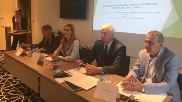 Ангелкова за Пловдив: Има потенциал за високи хотелски брандове