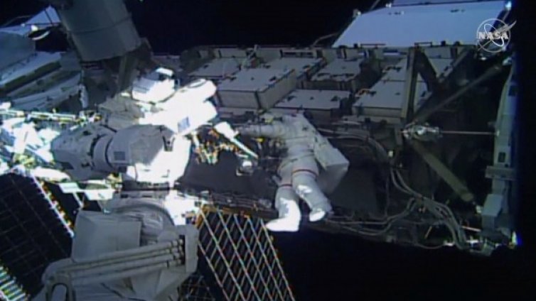 Историческо! За първи път само жени в открит Космос 