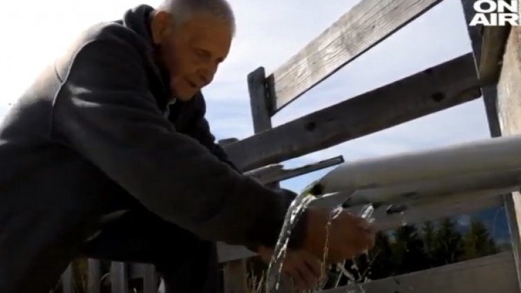 Пътят на водата: Бай Манчо построил сам над 300 чешми