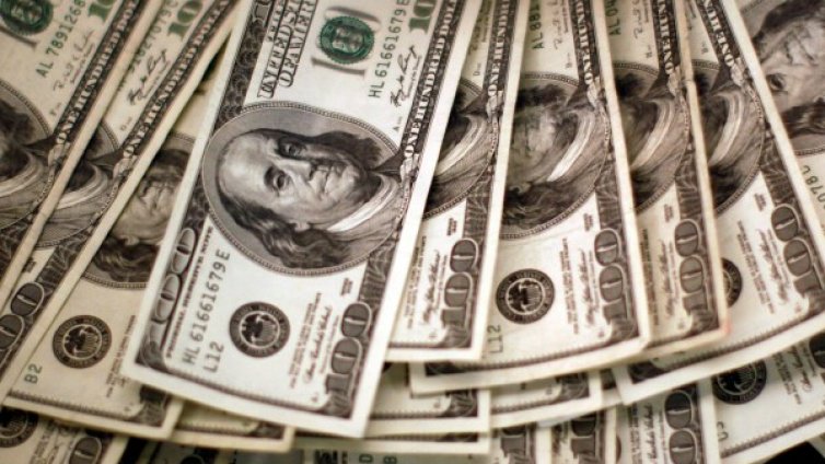 Хванаха италианец, недекларирал $20 700 на летище София