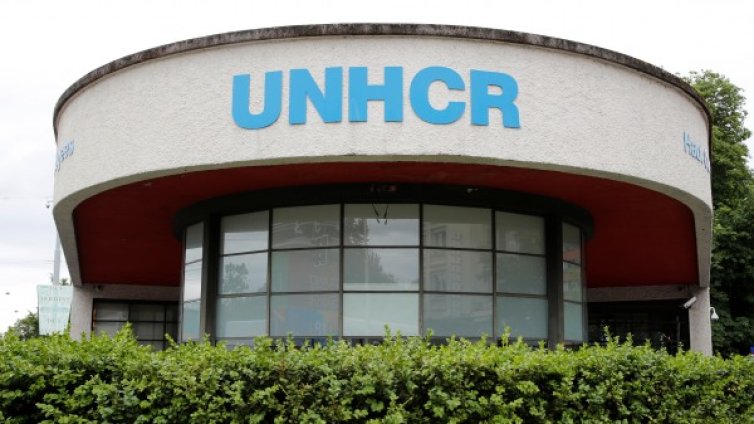 Мъж се самозапали пред агенцията на ООН за бежанците