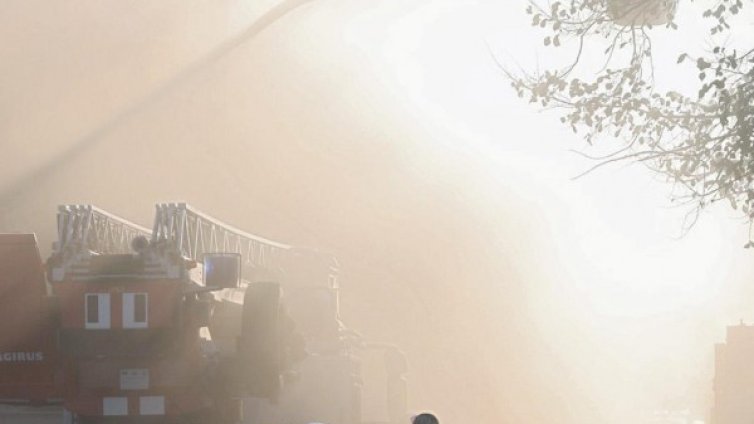 Запалени стърнища от Румъния задимиха Русе