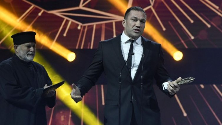 Предричат лека победа за Кобрата над бивш затворник