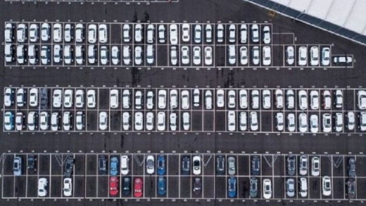 Най-скъпият паркинг: Как изглеждат коли за 60 млн. паунда?