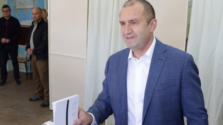 Румен Радев: Само масов вот ще обезсмисли манипулациите на изборите