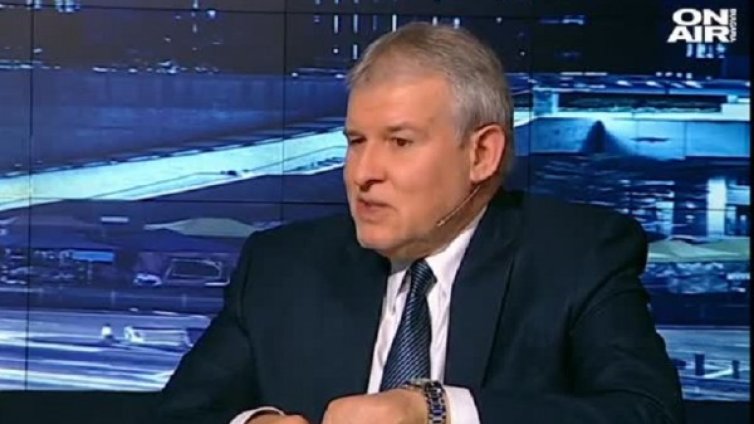 Румен Христов: Спирам да наричам колегите си &ldquo;десни&ldquo;