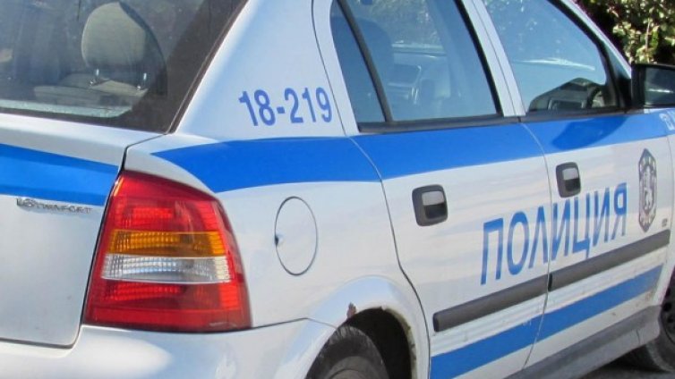 Пийнала шофьорка блъсна колата си в пловдивски магазин