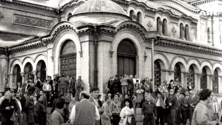 30 години по-късно: Емоции от първия протест срещу комунизма