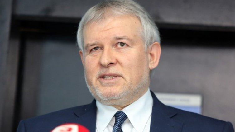 СДС иска ръст на майчинството за втората година 