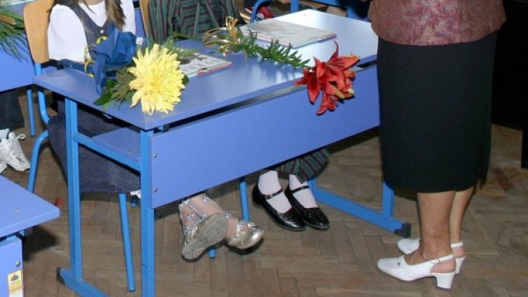 Вълчев: 1085 лв. минимум за учителите догодина