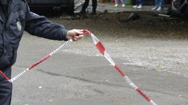 Мъж скочи от петия етаж на болница в Бургас 