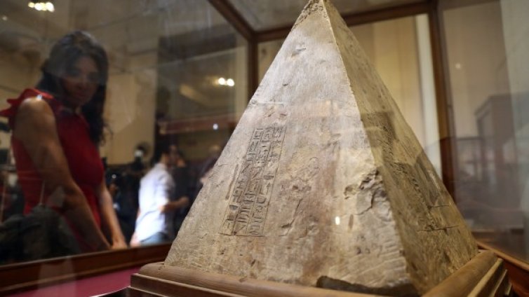 Откритите древноегипетски мумии - лъвчета, крокодили...