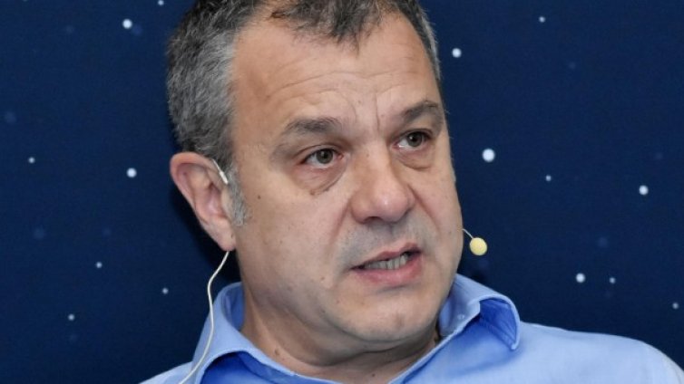 Кошлуков 5 месеца взимал по-висока заплата: Наказва се, ще връща