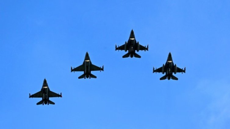  Румъния купува още пет F-16 втора ръка от Португалия