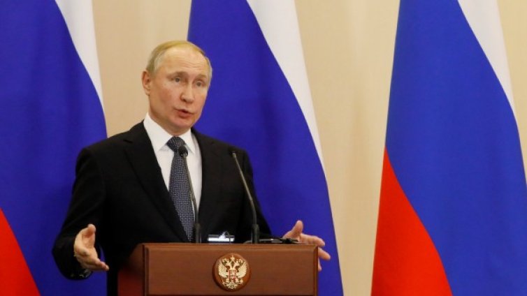 Владимир Путин вижда чужди агенти навсякъде