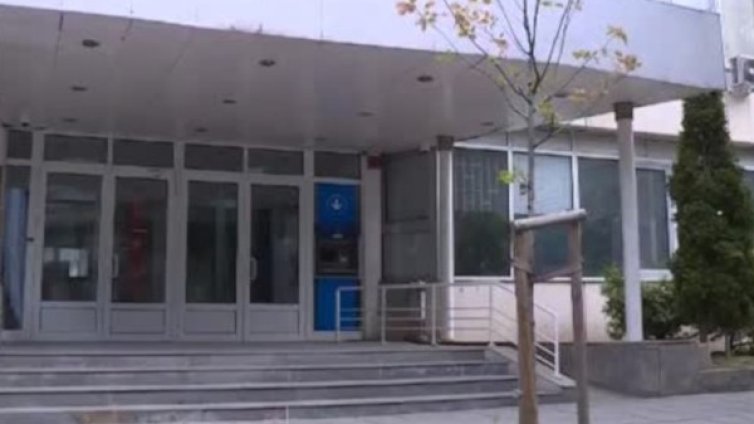 НОИ развърза кесията: 40 лв. за Коледа на 1 250 000 пенсионери