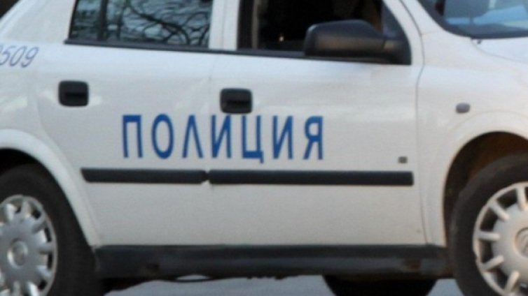 Опит за изпреварване, скандал и бой - четирима в ареста 