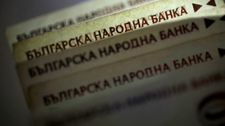 Коледни бонуси в над половината фирми, в 7% - над 1000 лв.