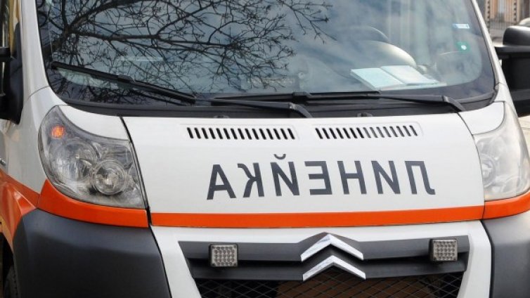 Изписаха мъж от болница, той почина на път за вкъщи