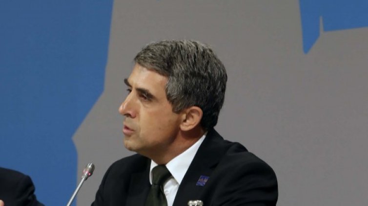 Плевнелиев оцени: Успешна година за България