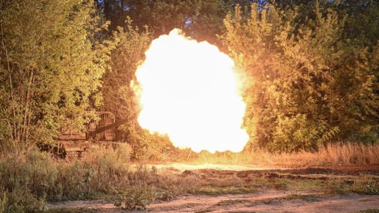 Руска ракетна атака срещу Киев отне живота на дете и млада жена