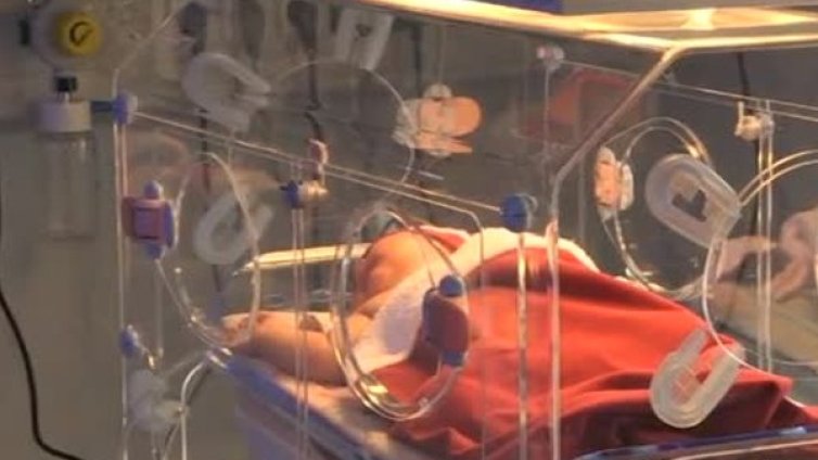 Новородено, но гигант &ndash; бебе с тегло 5,2 кг проплака в Русе