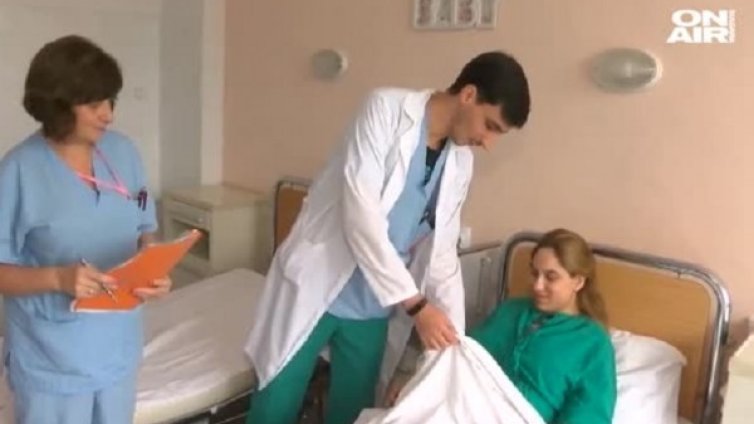 Навръх Бъдни вечер: Спасиха родилка и бебето й в Пазарджик