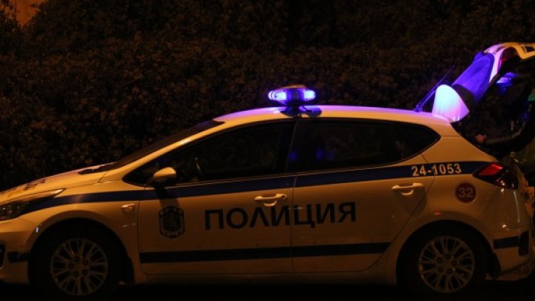 Арестуваха мъж, взел злато и пари от жилище в Плевен