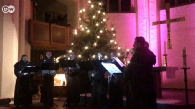 Грегорианските гласове: Ренесансът и поп хитовете