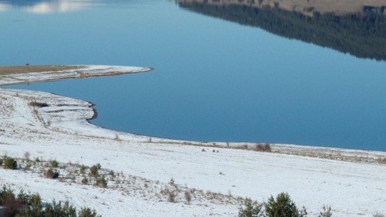 Яз. "Жребчево" край Сливен е пълен на 35%, не било притеснително