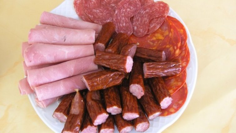 Нов удар по джоба! До края на годината свинското ще поскъпне с 60% 