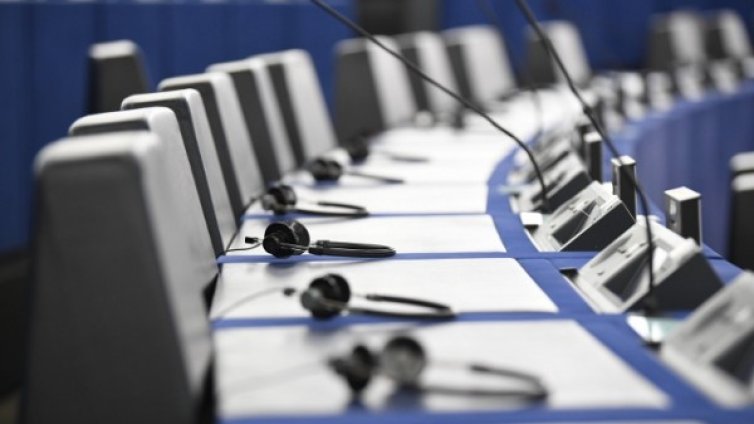 В Страсбург обсъждат върховенството на закона в страните Чехия, Полша и Унгария 