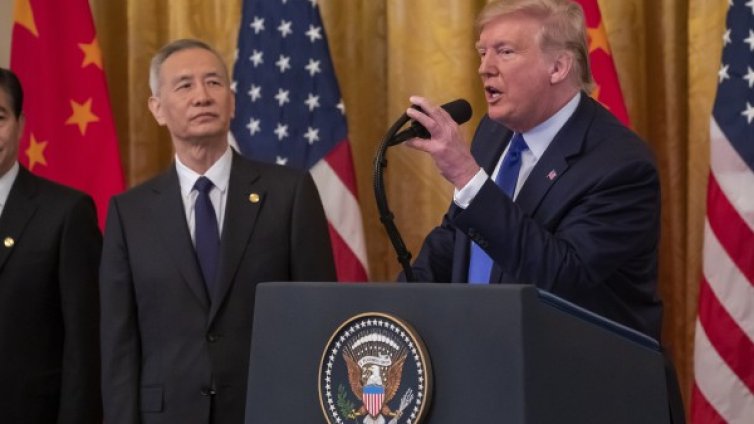 САЩ и Китай подписаха примирие за търговската война